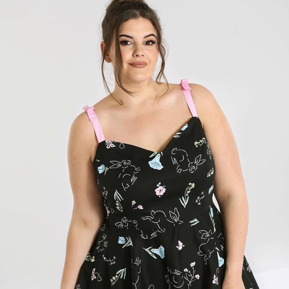 Hell Bunny Flowers and Bunnies - Black dress  3X - Picture 2 of 5